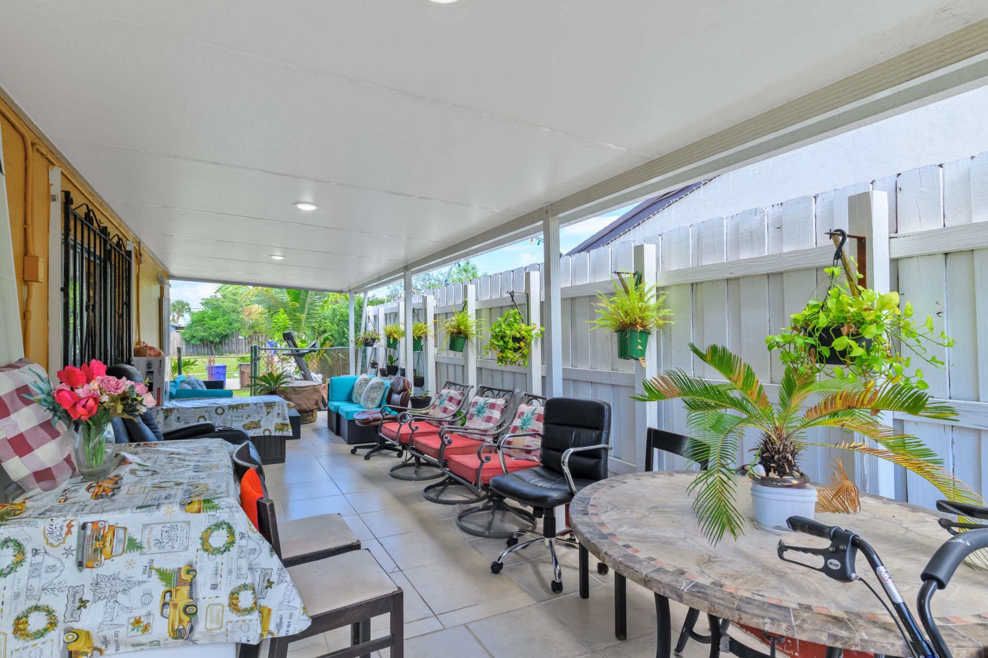 7050 Raleigh Street, Hollywood, FL 33024 Photo