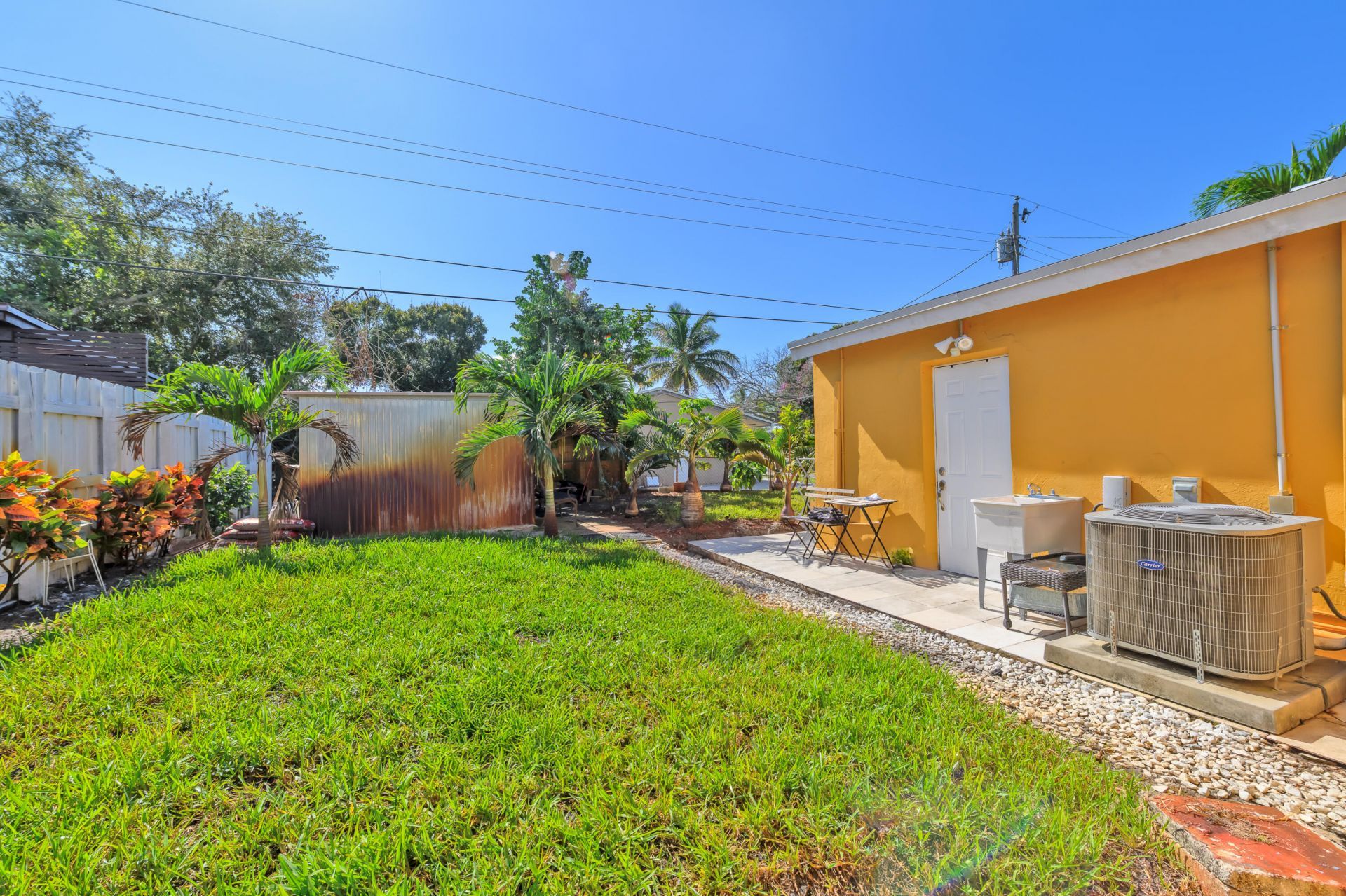 7050 Raleigh Street, Hollywood, FL 33024 Photo