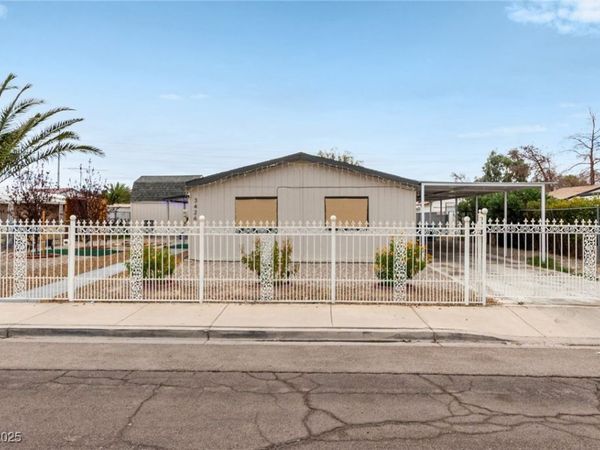 3426 Cactus Springs Drive, Las Vegas, NV 89115
