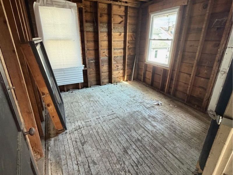 18120 Olympia Road, Cleveland, OH 44112 Photo 9