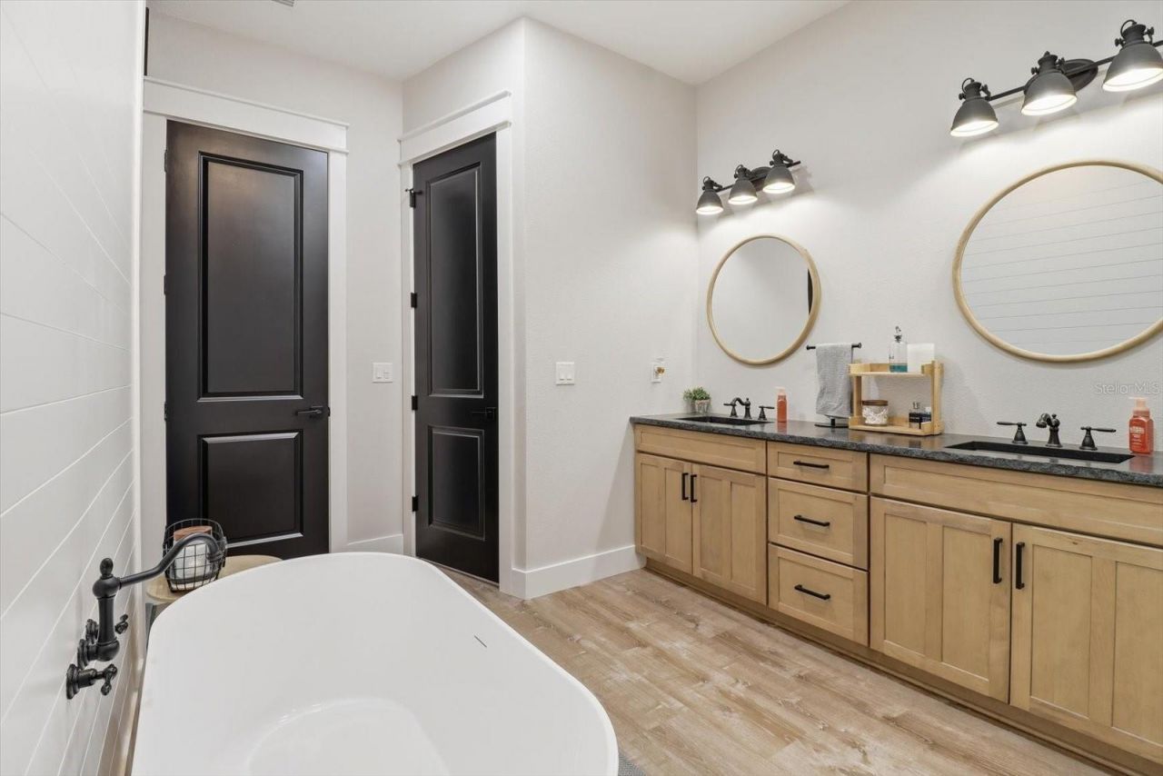 330 Highway 40 E, Inglis, FL 34449 Photo