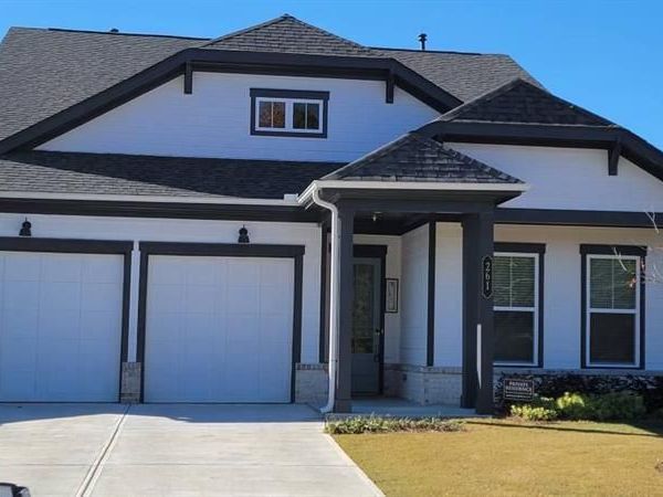 261 Vinca Circle NW, Kennesaw, GA 30144