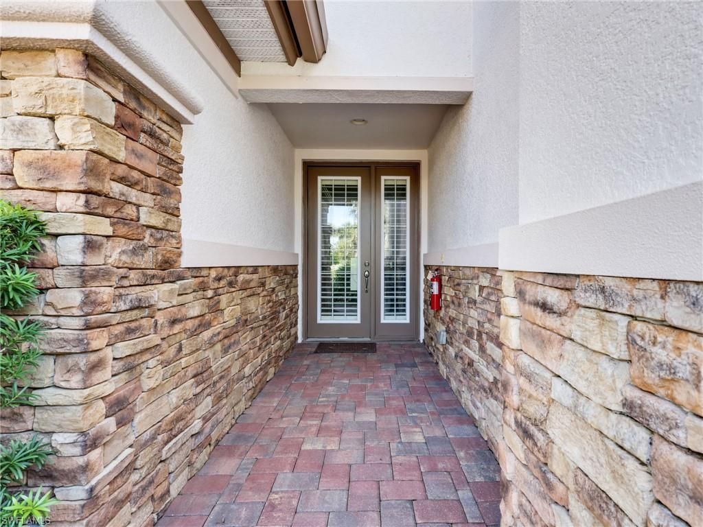 8060 Players Cove Dr, Unit 101, Naples, FL 34113 Photo