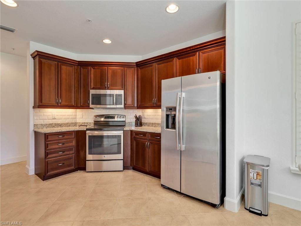 8060 Players Cove Dr, Unit 101, Naples, FL 34113 Photo