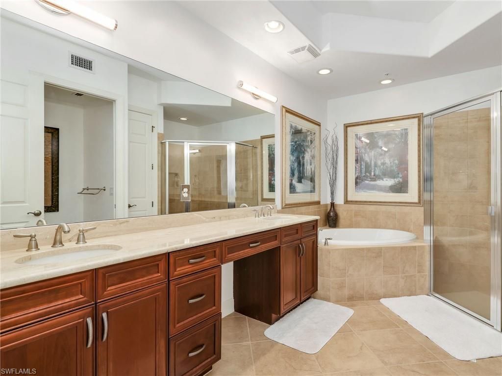 8060 Players Cove Dr, Unit 101, Naples, FL 34113 Photo