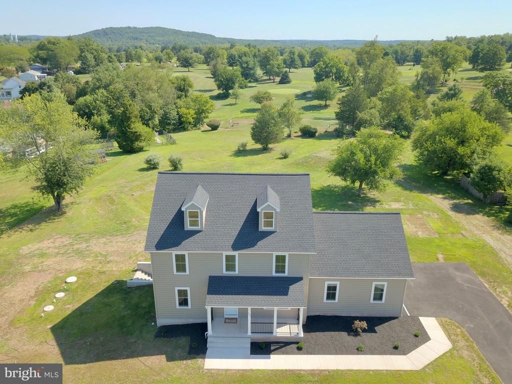 226 CEMETERY ROAD, SCHWENKSVILLE, PA 19473