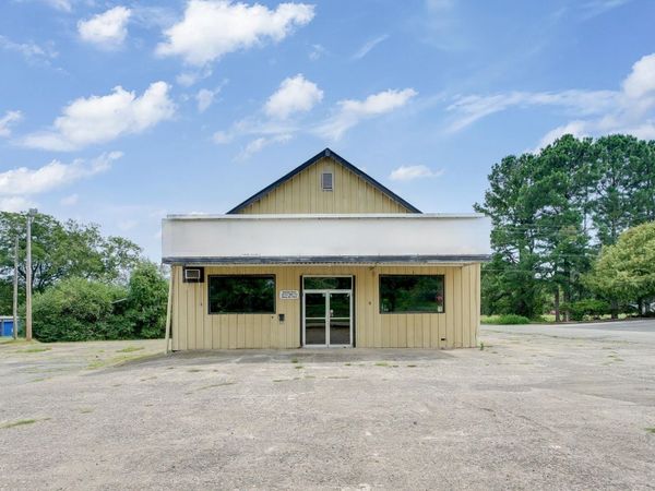 120 Hwy 71 S, Mena, AR 71953