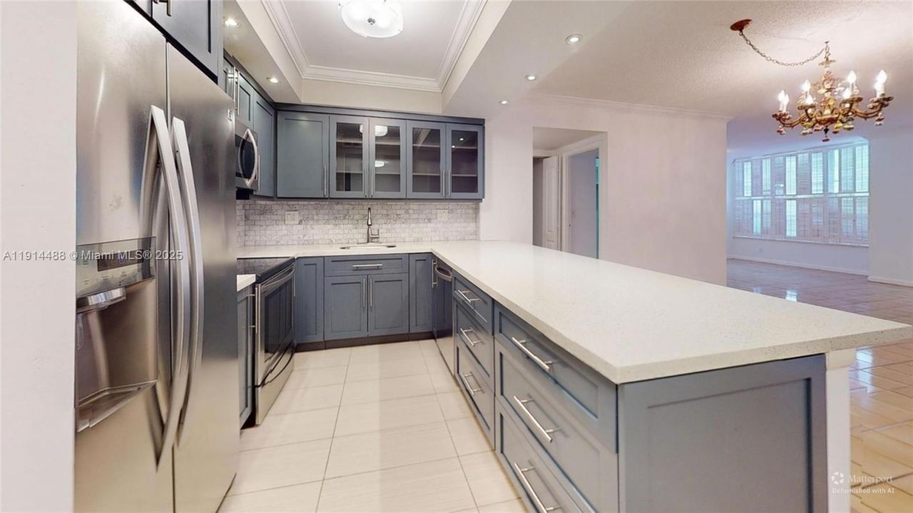 600 Three Islands Blvd, Unit 402, Hallandale Beach, FL 33009 Photo