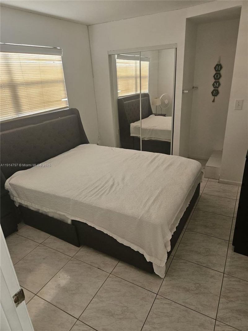 201 178th Dr, Unit 302, Sunny Isles Beach, FL 33160 Photo