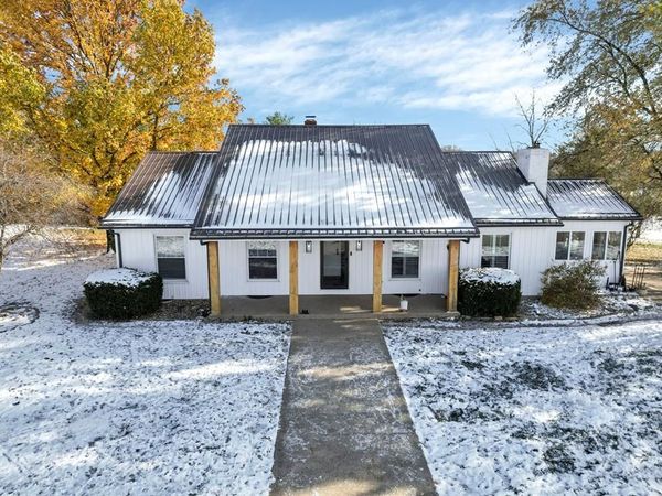 11219 Dingess Road, Circleville, OH 43113