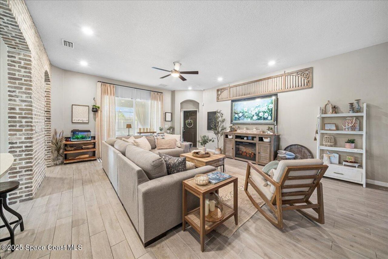 3410 Salt Marsh Circle, West Melbourne, FL 32904 Photo