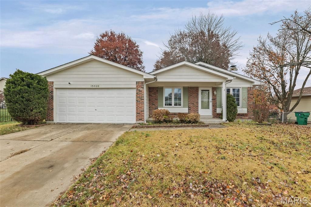 15626 94th Avenue, Florissant, MO 63034 Main Photo