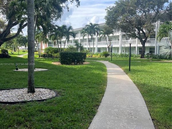 5208 NE 24th Ter, Unit F109, Fort Lauderdale, FL 33308