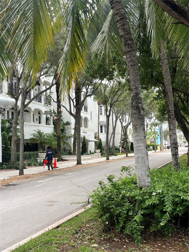 5208 NE 24th Ter, Unit F109, Fort Lauderdale, FL 33308 Photo