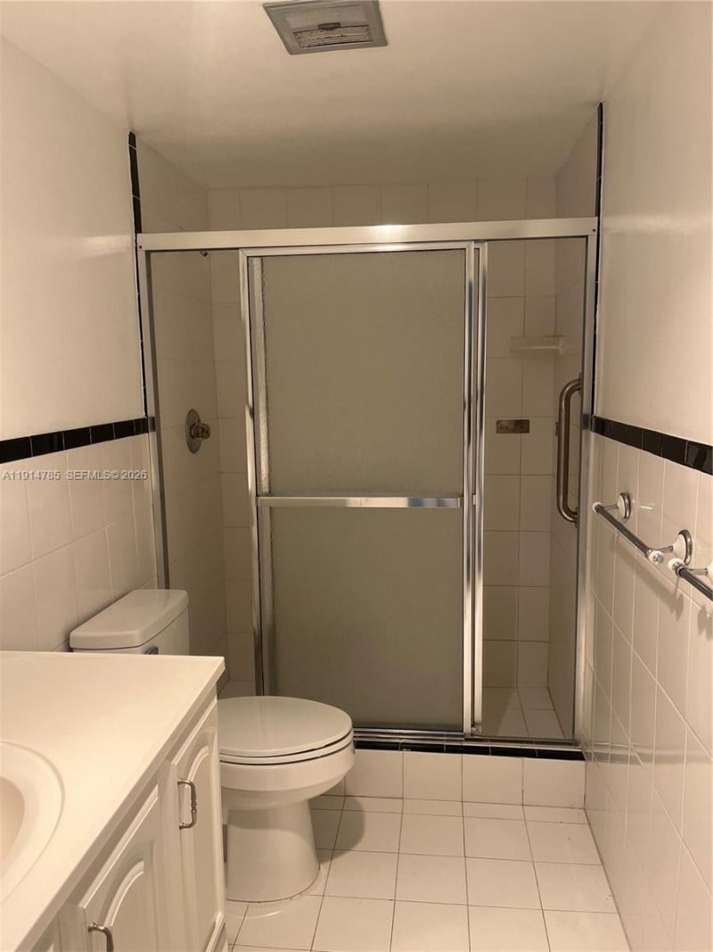 5208 NE 24th Ter, Unit F109, Fort Lauderdale, FL 33308 Photo