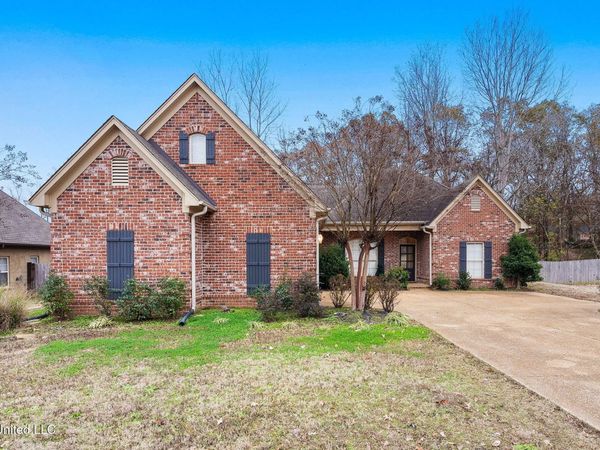 1770 Robertson Place Drive, Hernando, MS 38632