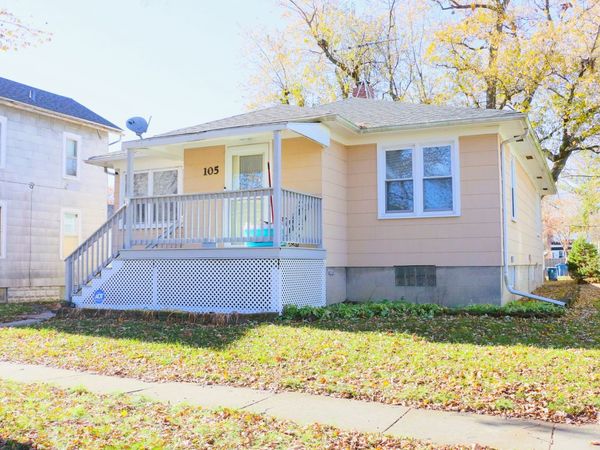 105 N Maple Street, Grant Park, IL 60940