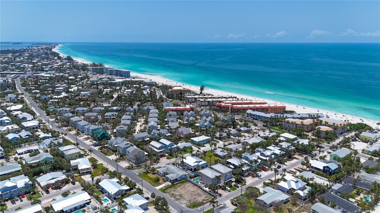 6406 Holmes Boulevard, Holmes Beach, FL 34217 Photo