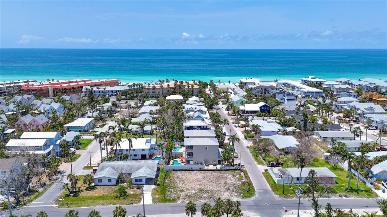 6406 Holmes Boulevard, Holmes Beach, FL 34217 Photo