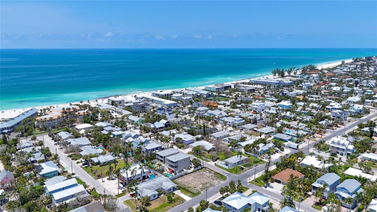 6406 Holmes Boulevard, Holmes Beach, FL 34217 Photo