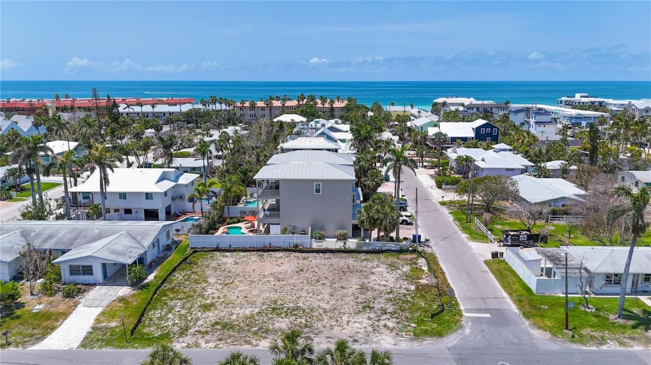 6406 Holmes Boulevard, Holmes Beach, FL 34217 Photo