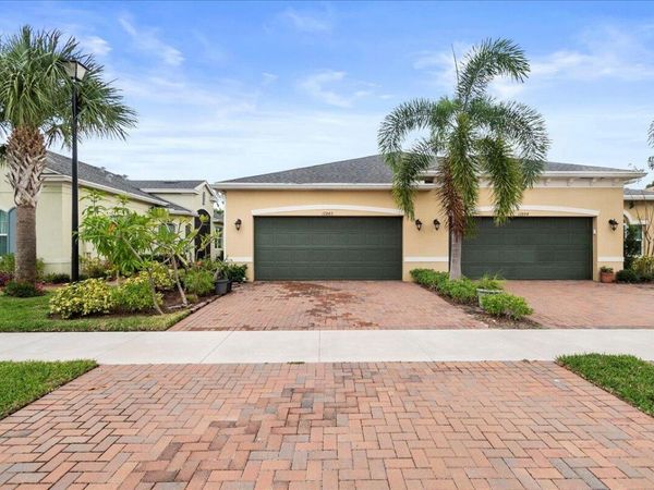 12842 SW Lake Fern Circle, Port St. Lucie, FL 34987