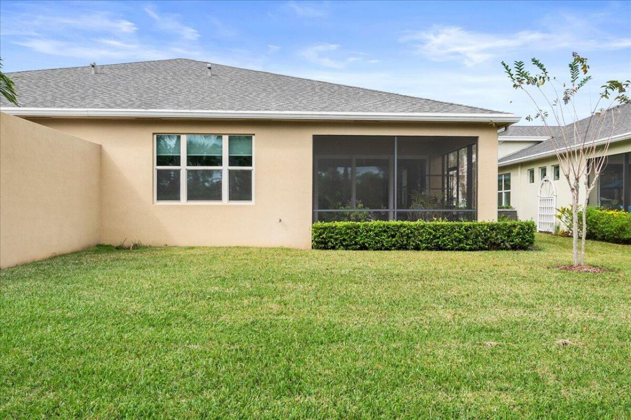 12842 SW Lake Fern Circle, Port Saint Lucie, FL 34987 Photo
