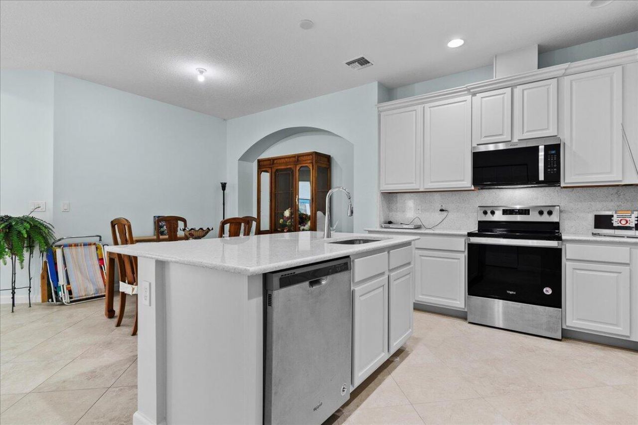 12842 SW Lake Fern Circle, Port Saint Lucie, FL 34987 Photo