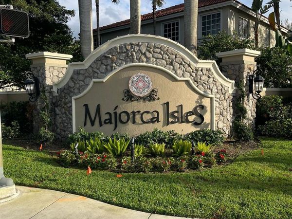 21003 NW 14th Place, Unit 444, Miami, FL 33169