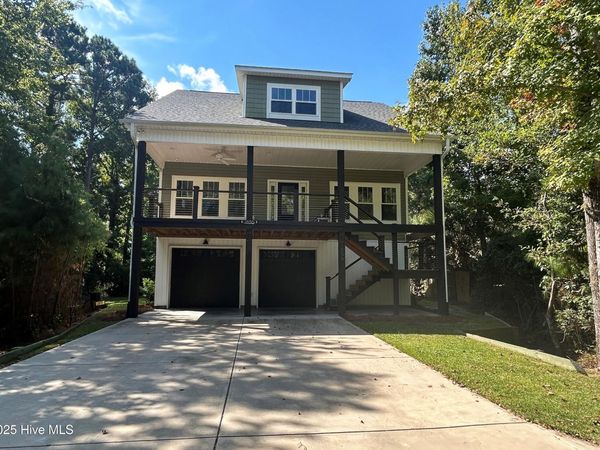 1656 Tall Ships Lane, Wilmington, NC 28409
