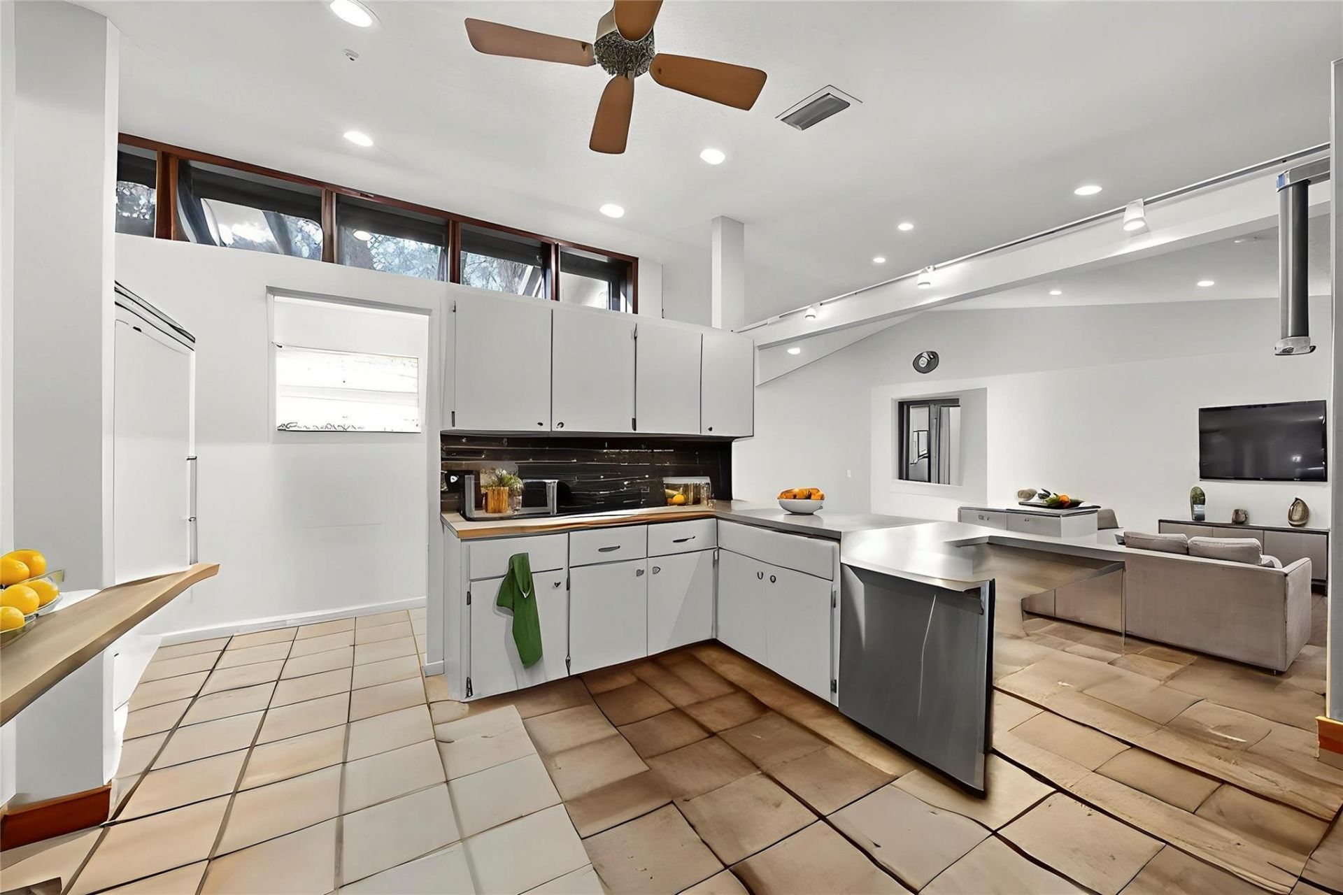 1711 SW 30th Place, Fort Lauderdale, FL 33315 Photo