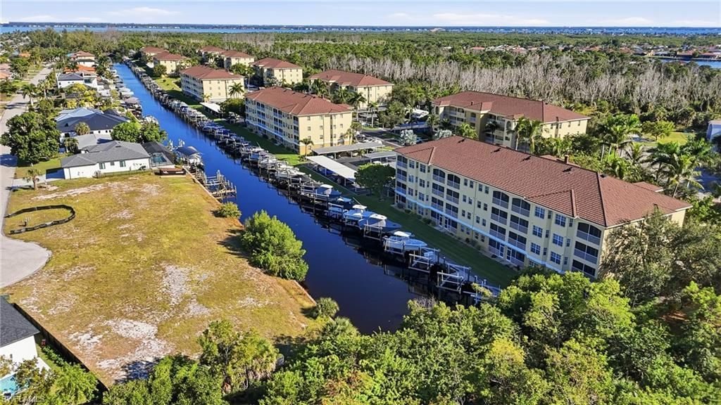 1781 Four Mile Cove Pkwy, Unit 123, Cape Coral, FL 33990 Photo