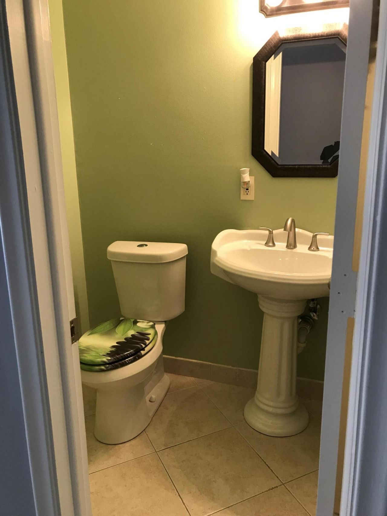 1030 W Flame Vine Avenue, Unit 13-B, Delray Beach, FL 33445 Photo