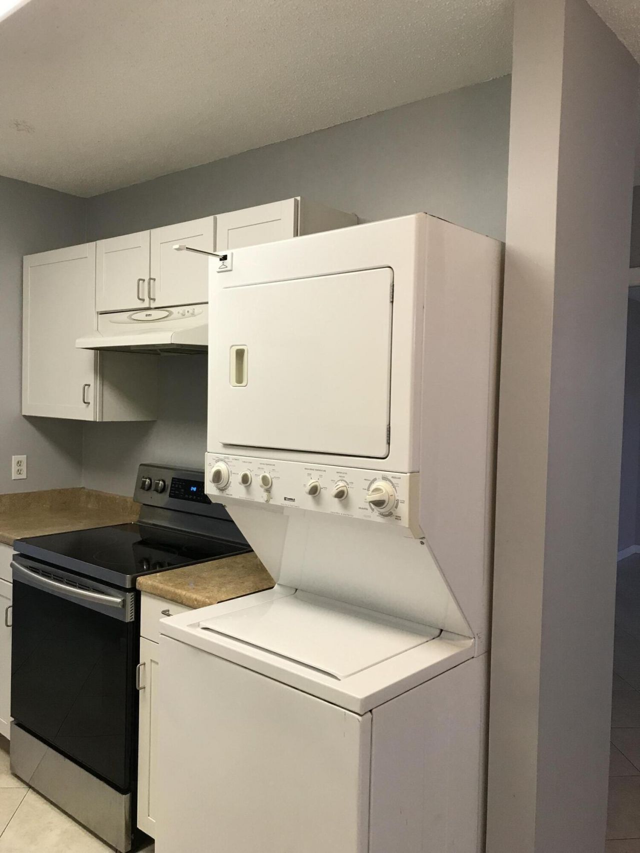 1030 W Flame Vine Avenue, Unit 13-B, Delray Beach, FL 33445 Photo