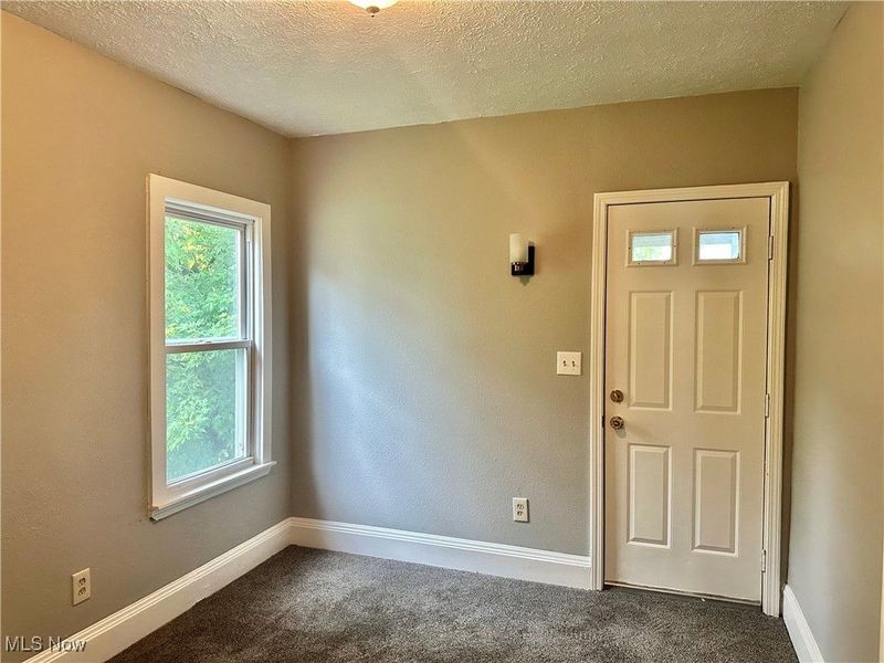 528 E 109th Street, Cleveland, OH 44108 Photo 12