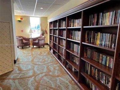 9531 Seagrape Drive, Unit 205, Davie, FL 33324 Photo