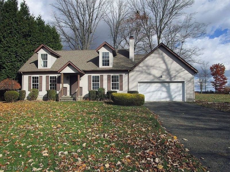 1356 Lake Vue Drive, Rome, OH 44085 Photo 10