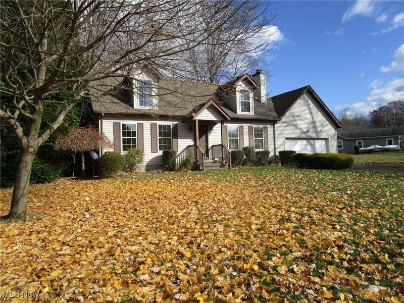 1356 Lake Vue Drive, Rome, OH 44085 Photo 2