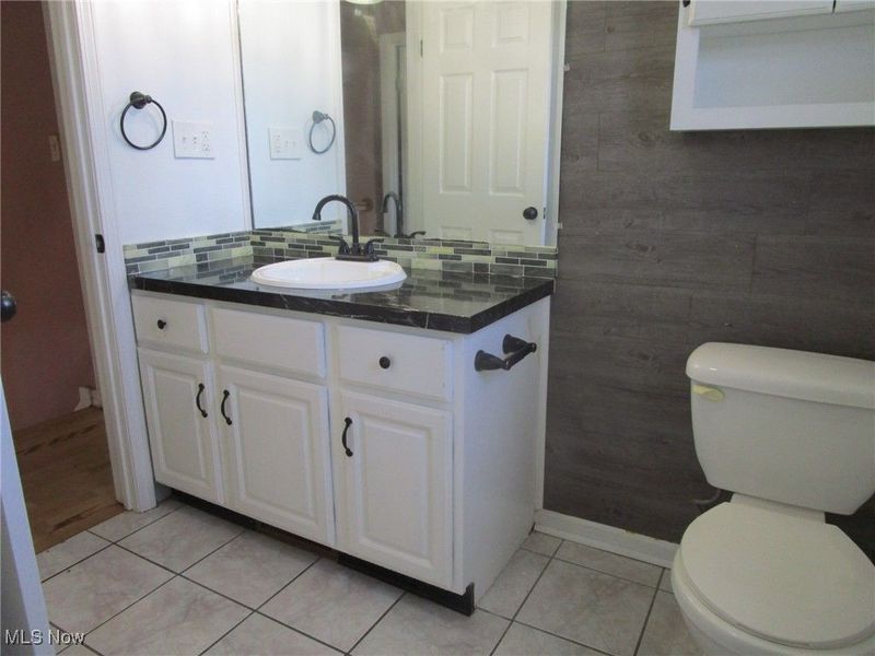 1356 Lake Vue Drive, Rome, OH 44085 Photo 27