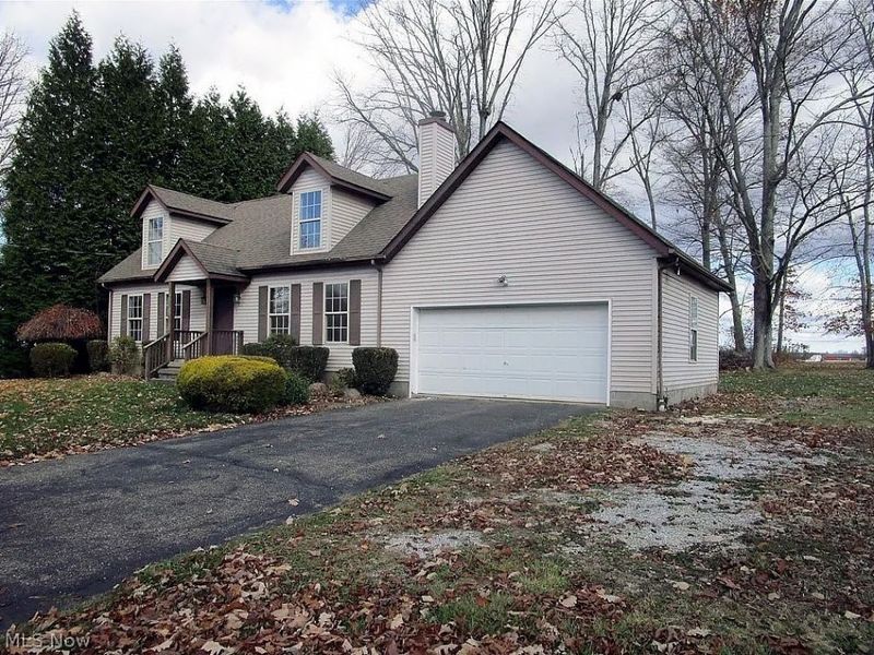 1356 Lake Vue Drive, Rome, OH 44085 Photo 7