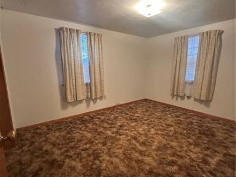 657 6th Avenue, East Liverpool, OH 43920 Photo 7