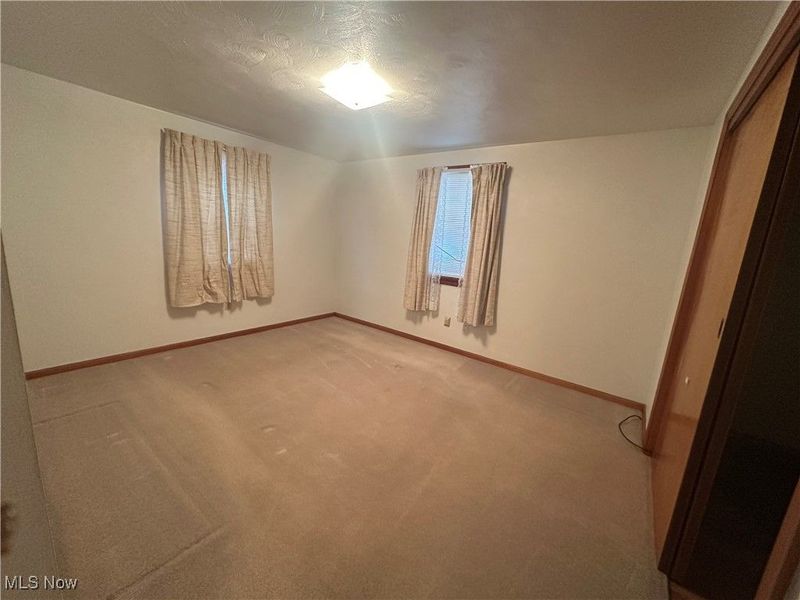 657 6th Avenue, East Liverpool, OH 43920 Photo 8