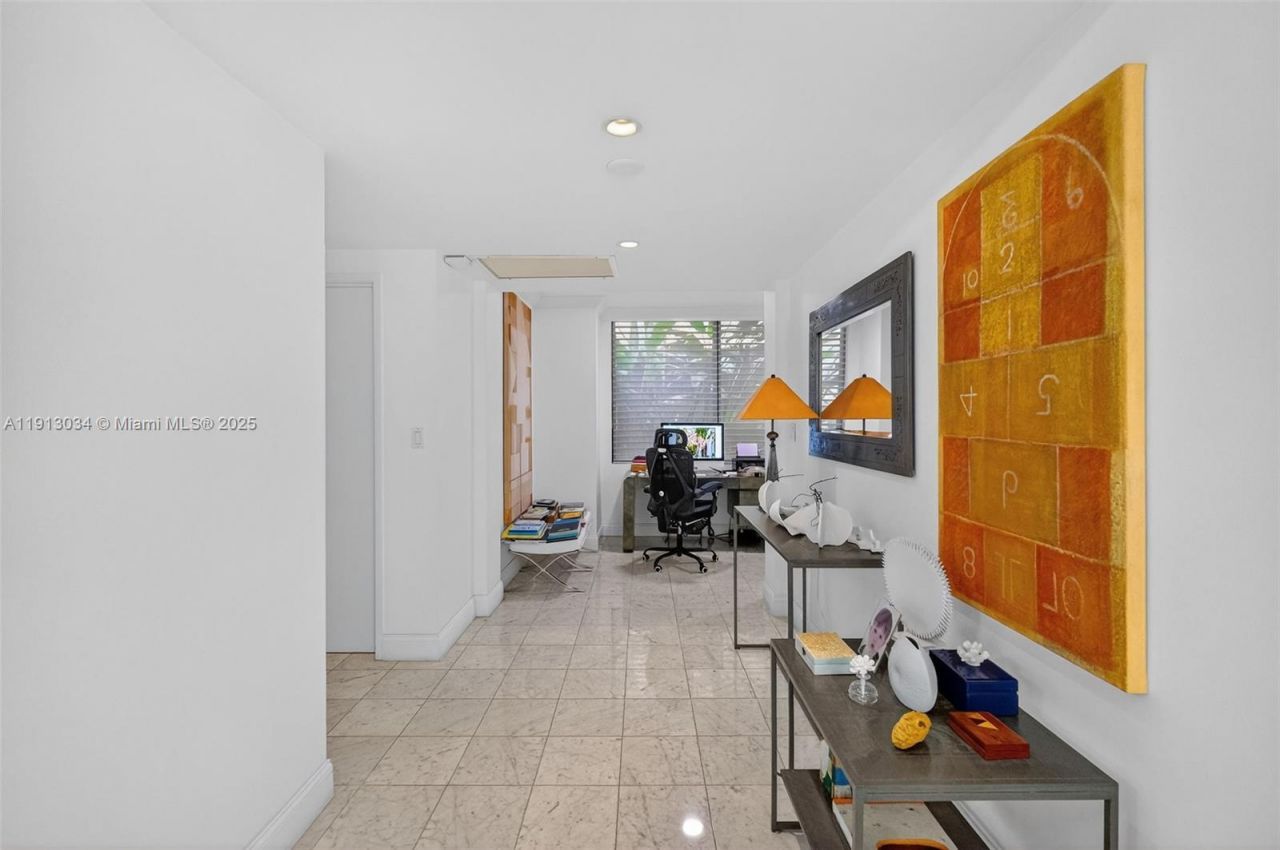 181 Crandon Blvd, Unit 106, Key Biscayne, FL 33149 Photo