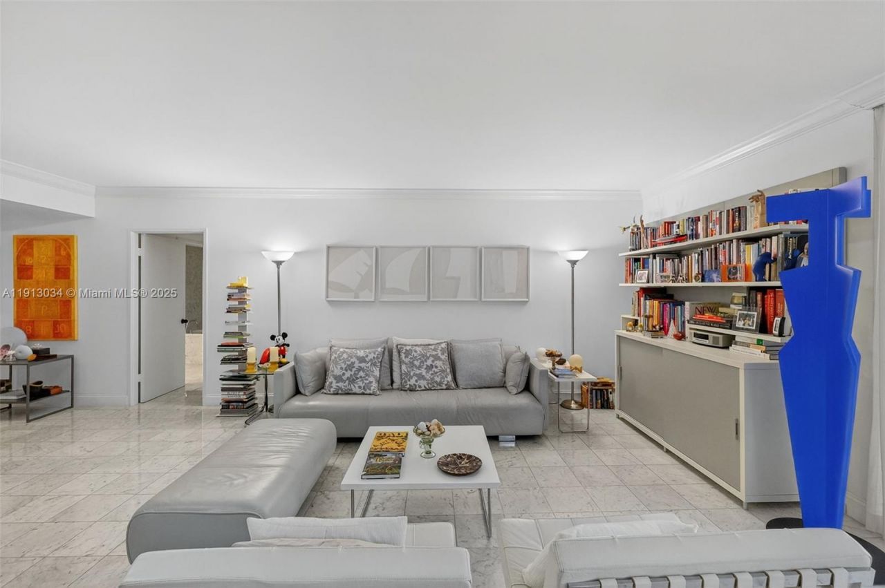 181 Crandon Blvd, Unit 106, Key Biscayne, FL 33149 Photo