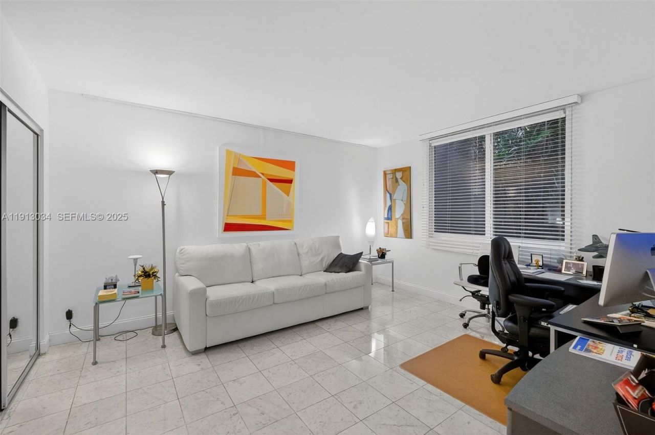 181 Crandon Blvd, Unit 106, Key Biscayne, FL 33149 Photo