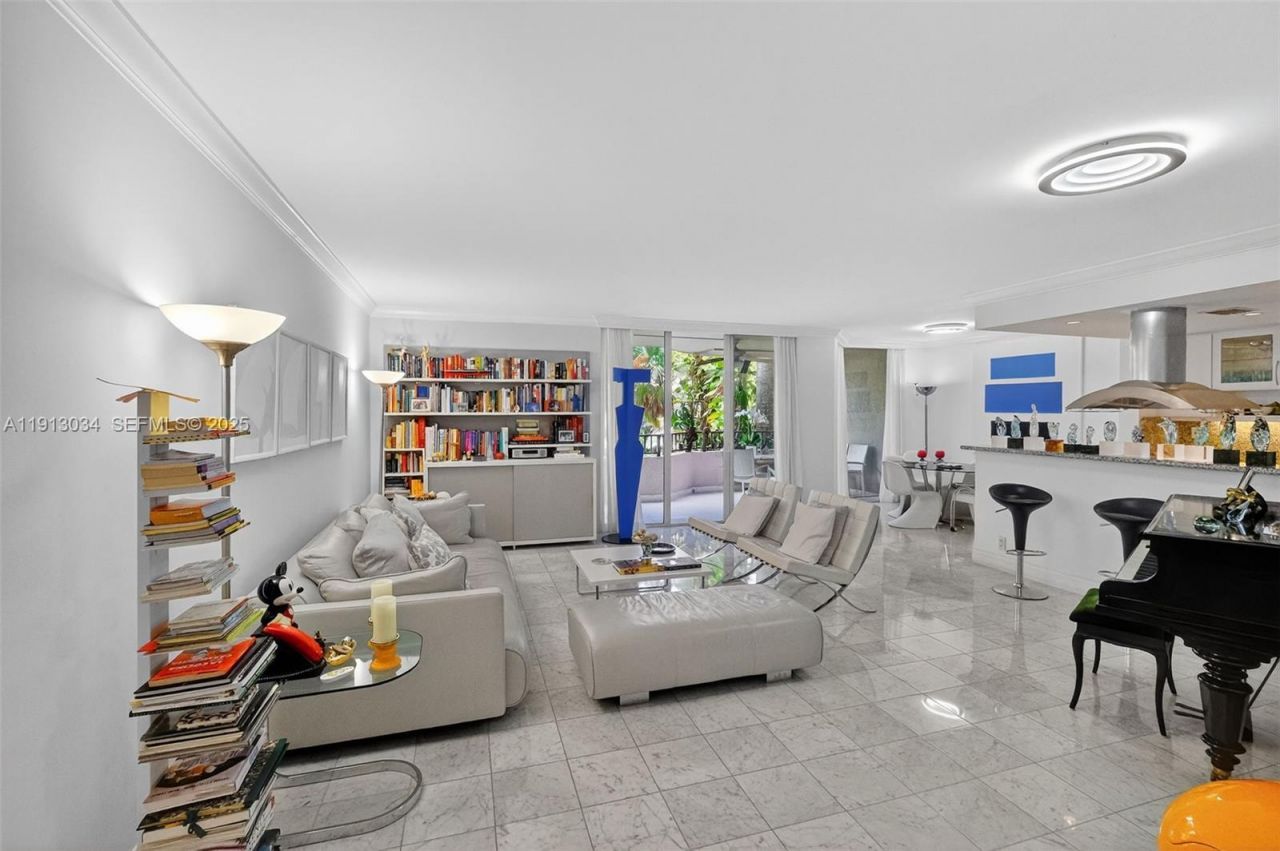 181 Crandon Blvd, Unit 106, Key Biscayne, FL 33149 Photo