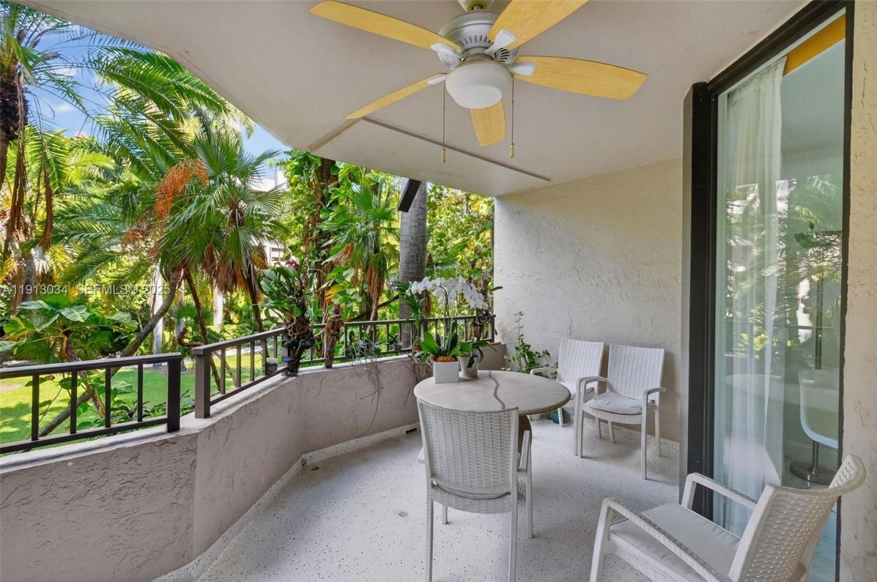 181 Crandon Blvd, Unit 106, Key Biscayne, FL 33149 Photo