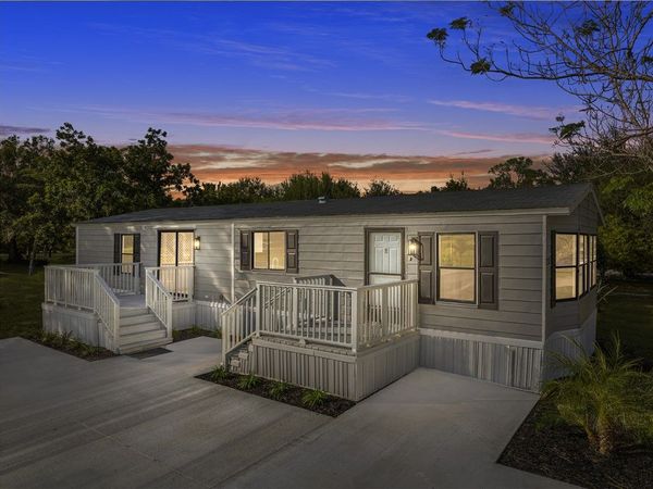 218 S Maple Street, Fellsmere, FL 32948