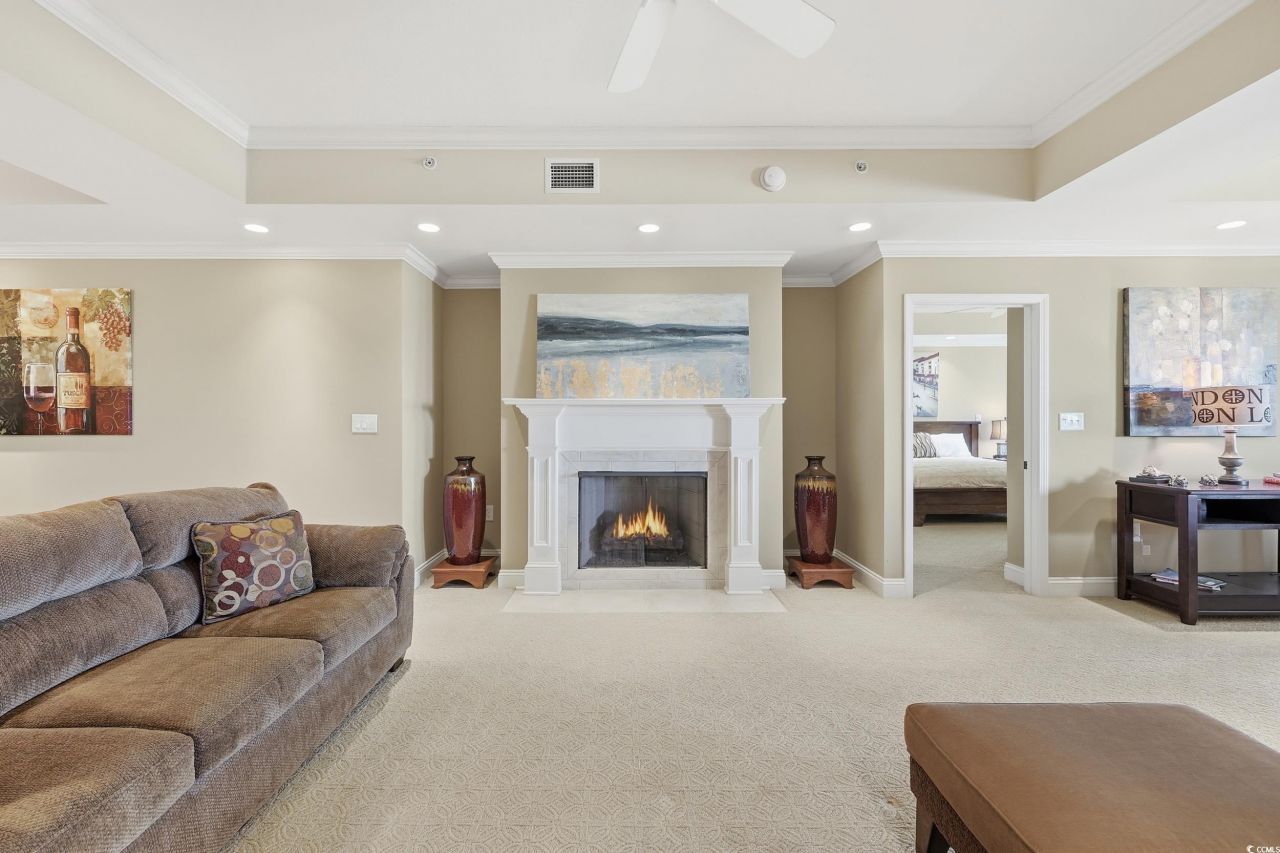 9547 Edgerton Dr. Photo 11