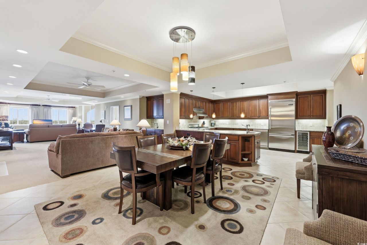 9547 Edgerton Dr. Photo 4